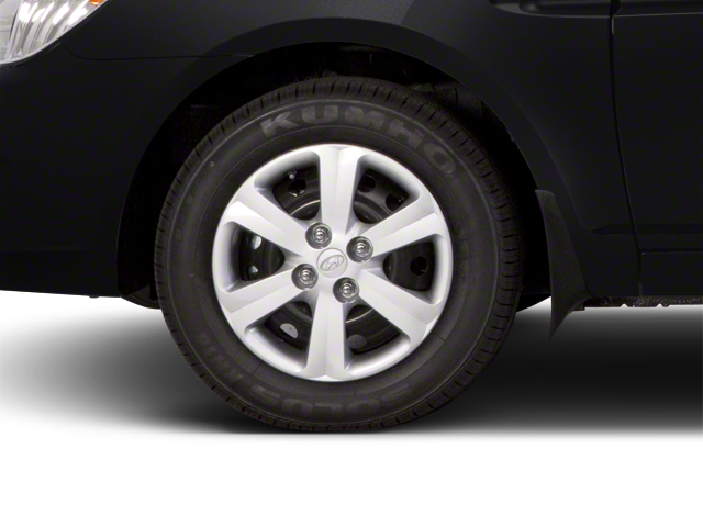 2010 Hyundai Accent GLS