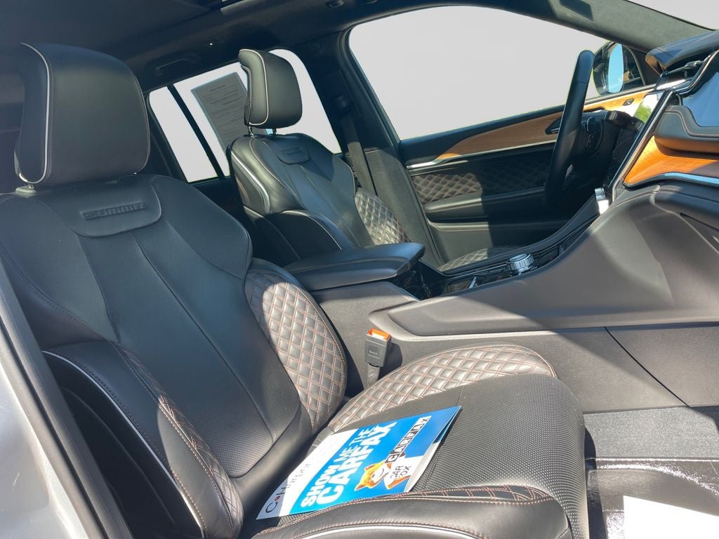 2022 Jeep Grand Cherokee Summit Reserve 4xe