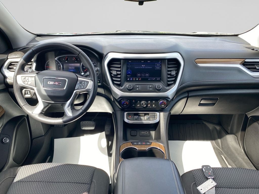 2020 GMC Acadia SLE