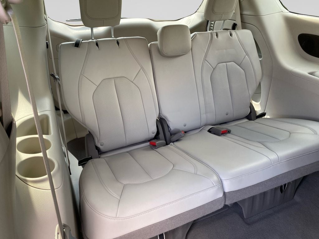 2020 Chrysler Pacifica Touring L Plus
