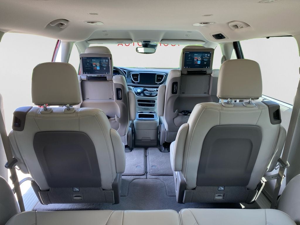 2020 Chrysler Pacifica Touring L Plus