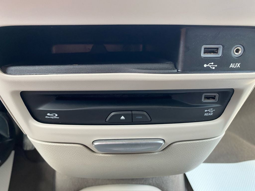 2020 Chrysler Pacifica Touring L Plus