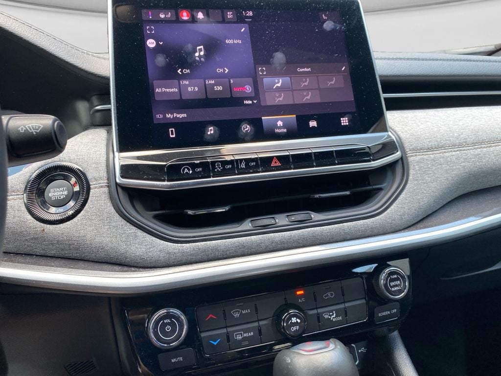 2023 Jeep Compass Latitude Lux