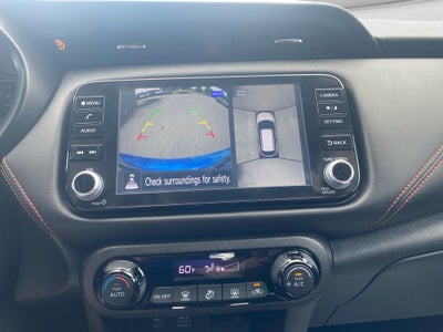 2021 Nissan Kicks SR