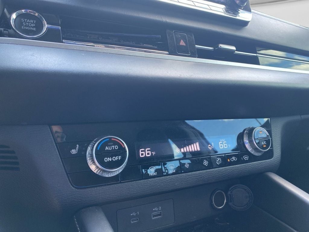 2023 Mitsubishi Outlander SE
