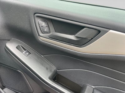 2022 Ford Escape Hybrid SE