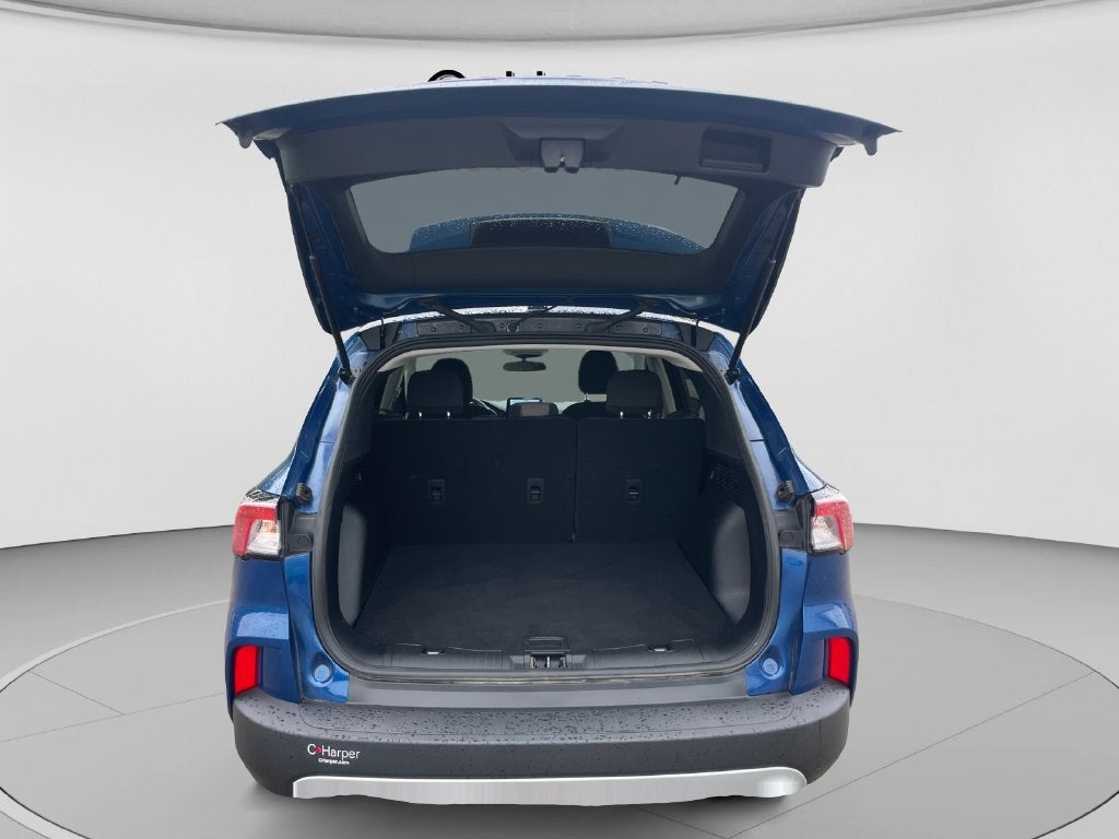 2022 Ford Escape Hybrid SE