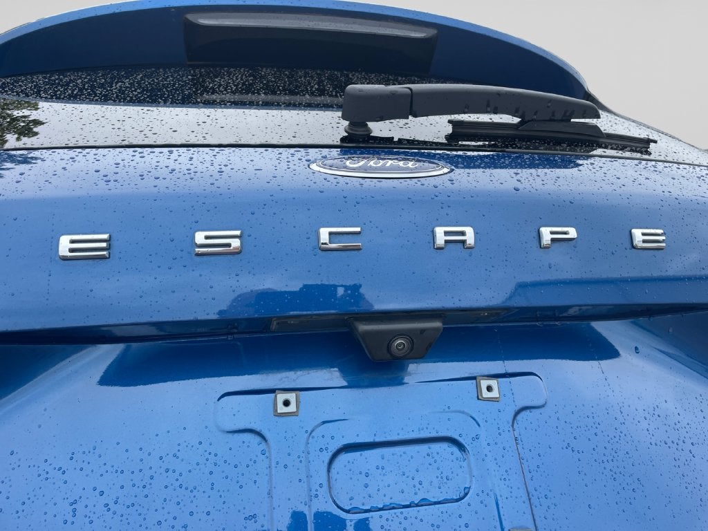 2022 Ford Escape Hybrid SE