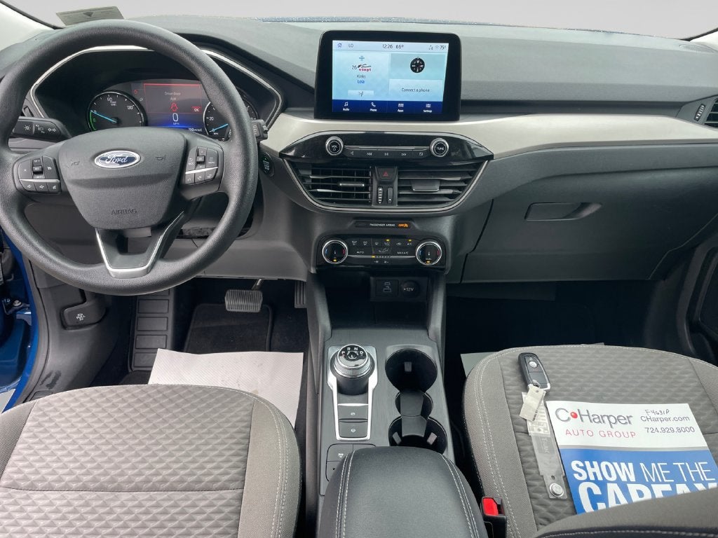 2022 Ford Escape Hybrid SE