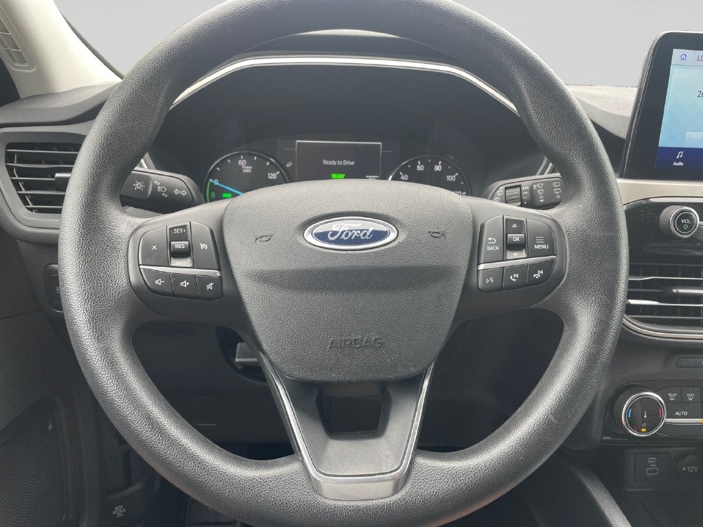 2022 Ford Escape Hybrid SE