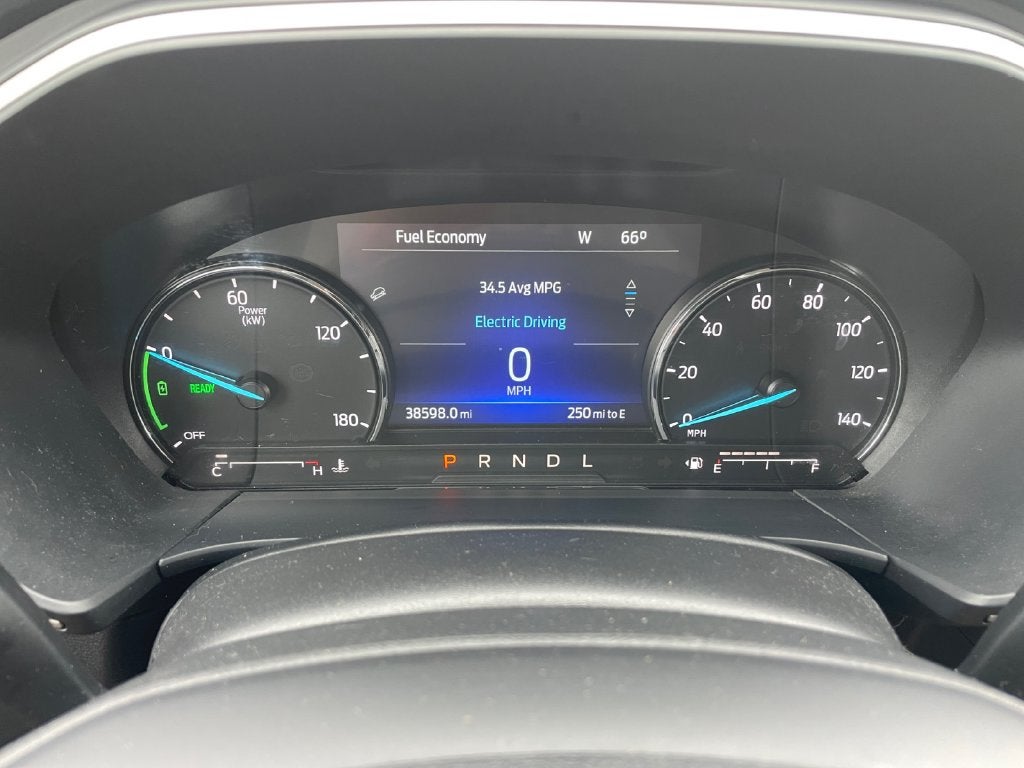 2022 Ford Escape Hybrid SE