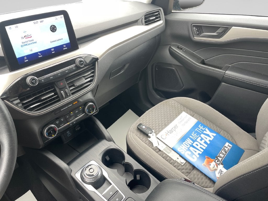 2022 Ford Escape Hybrid SE