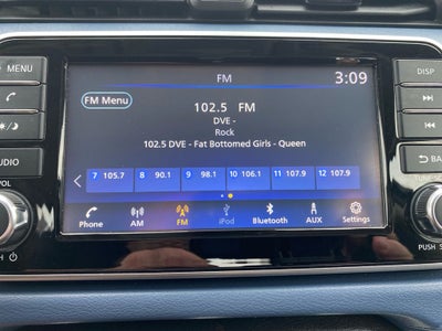 2025 Nissan Versa 1.6 SV