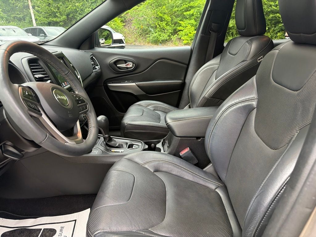2021 Jeep Cherokee Latitude Lux