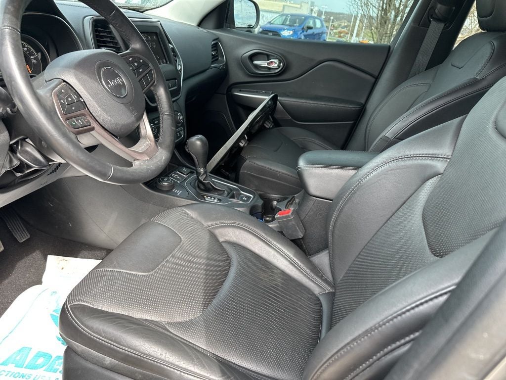 2021 Jeep Cherokee Latitude Lux