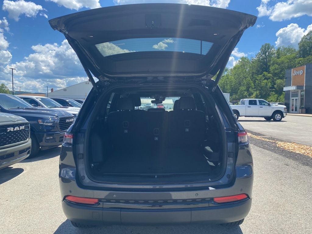 2023 Jeep Grand Cherokee Altitude X