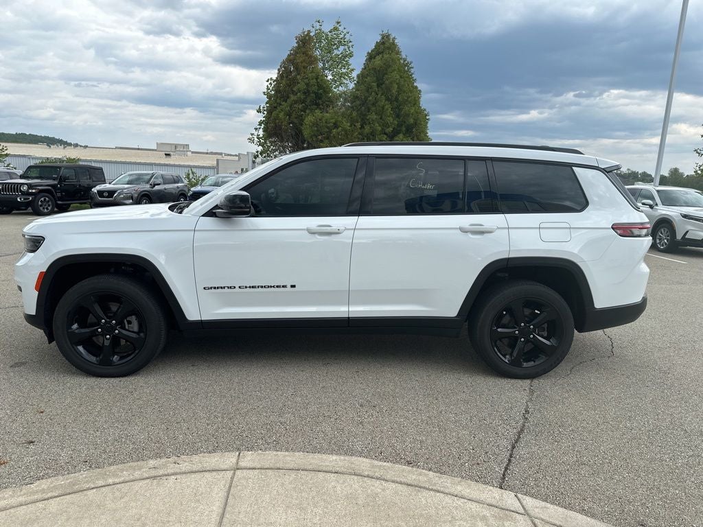 2023 Jeep Grand Cherokee L Altitude