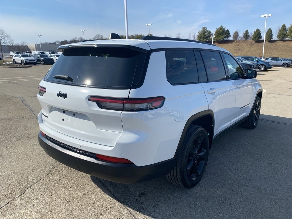 2023 Jeep Grand Cherokee L Altitude