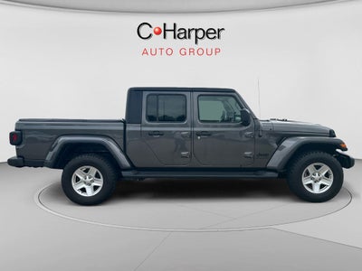 2022 Jeep Gladiator Sport
