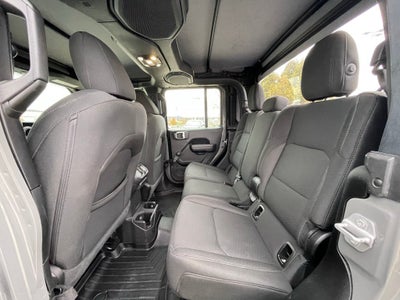 2022 Jeep Gladiator Sport