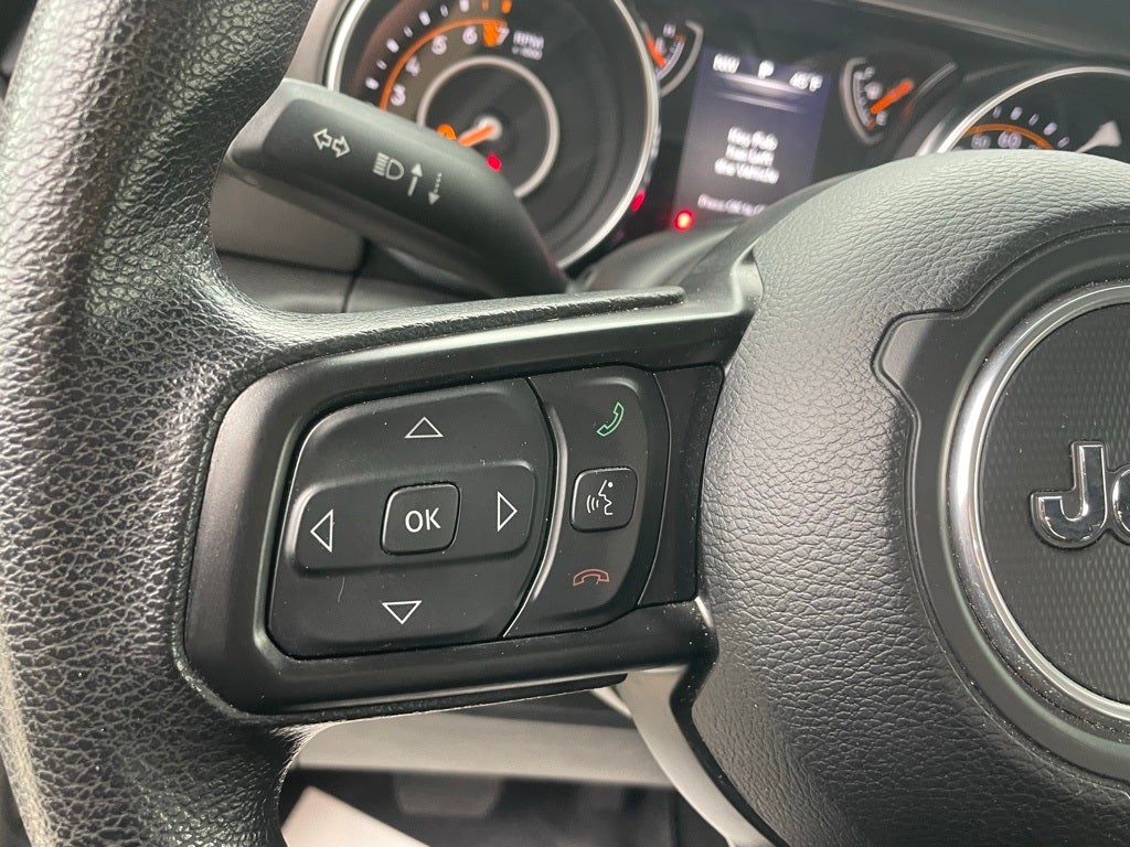 2022 Jeep Gladiator Sport