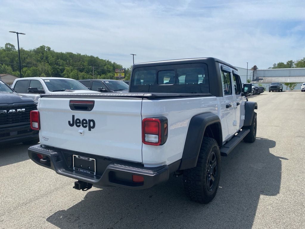2024 Jeep Gladiator Sport