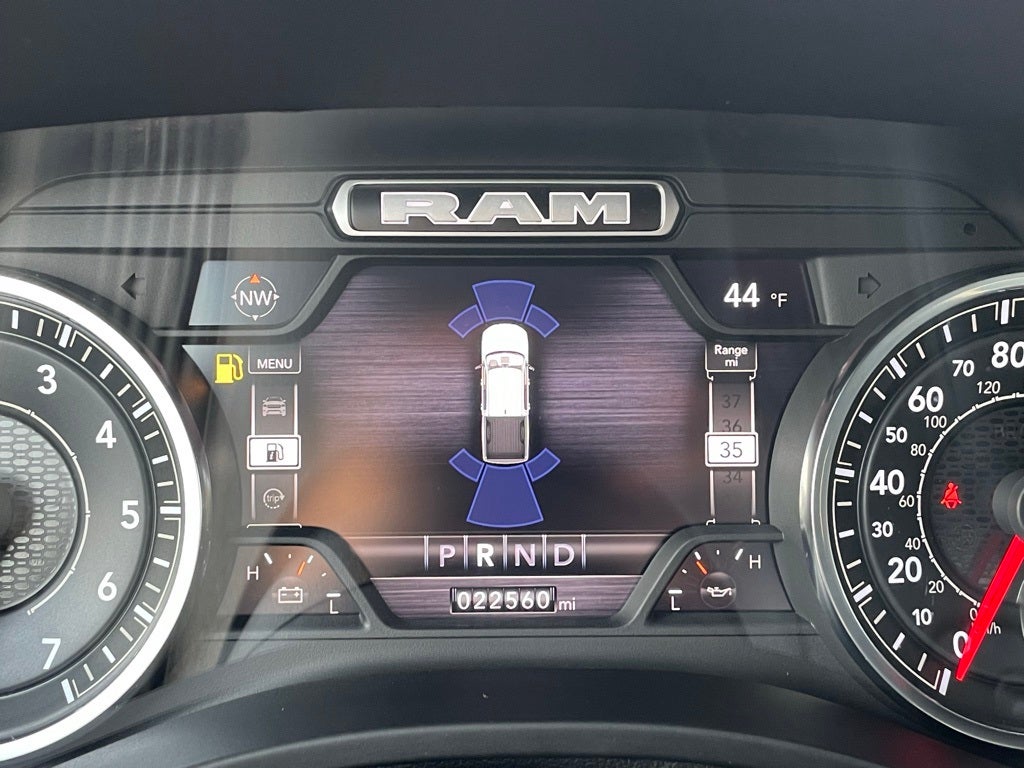 2022 RAM 1500 Big Horn/Lone Star NIGHT EDITION