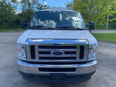 2022 Ford E-350SD Base Cutaway