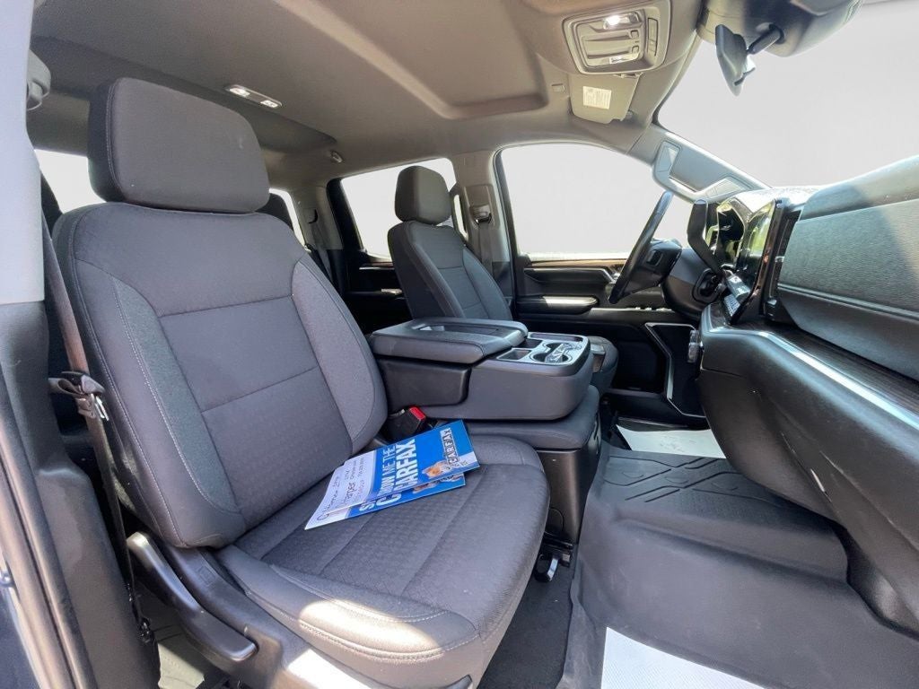 2022 Chevrolet Silverado 1500 LT LT1