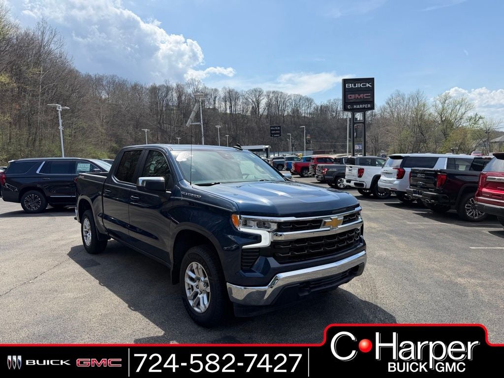 2022 Chevrolet Silverado 1500 LT 2FL 4X4 Crew Cab Short Box's photo