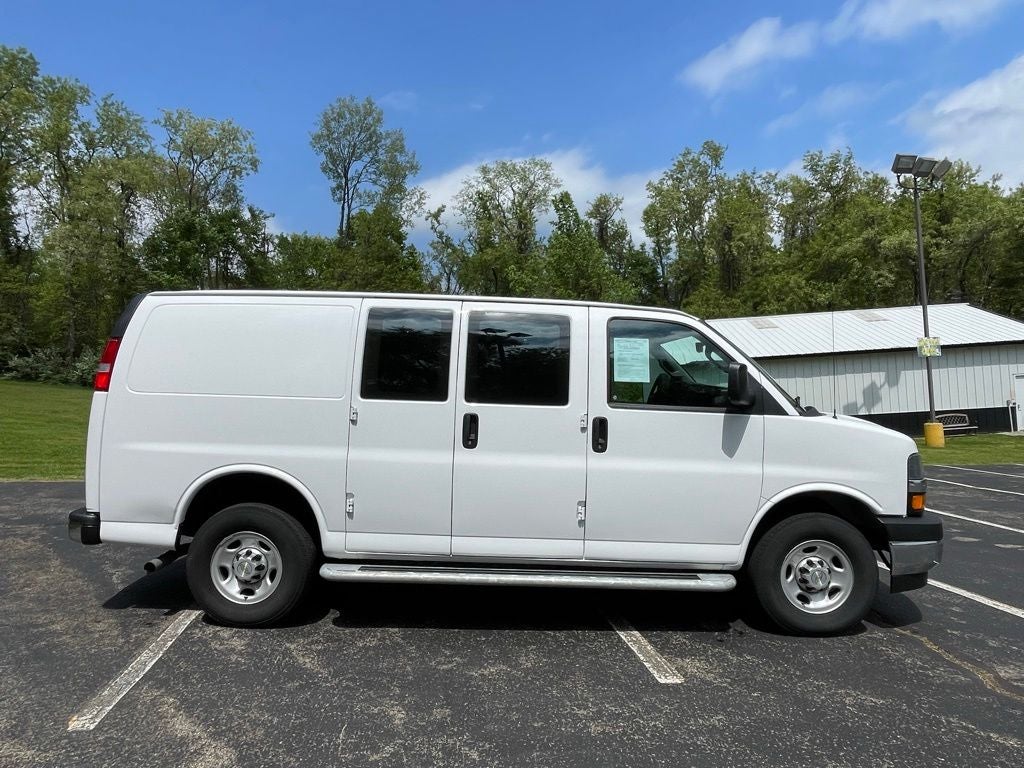 2024 Chevrolet Express 2500 Work Van Cargo