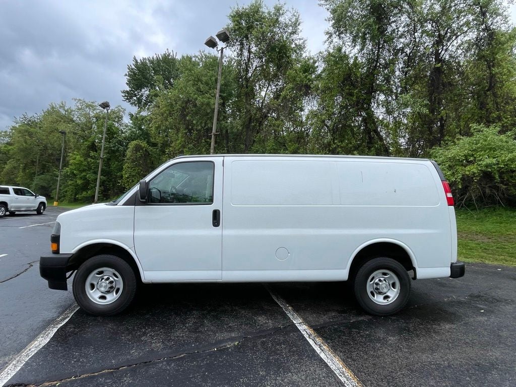 2021 Chevrolet Express 3500 Work Van Cargo