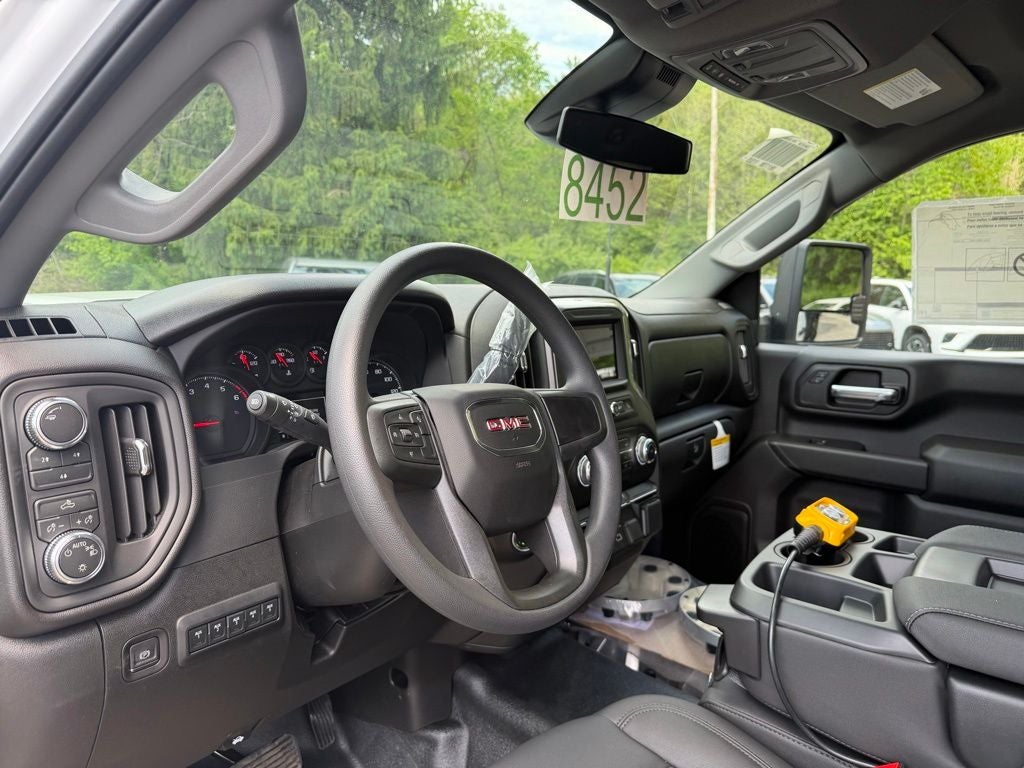 2026 GMC Sierra 3500HD Pro