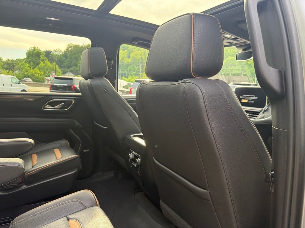 2023 GMC Yukon XL AT4