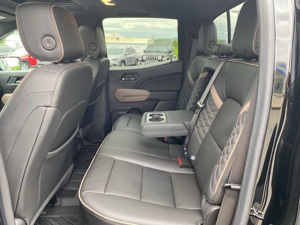 2023 GMC Canyon Denali