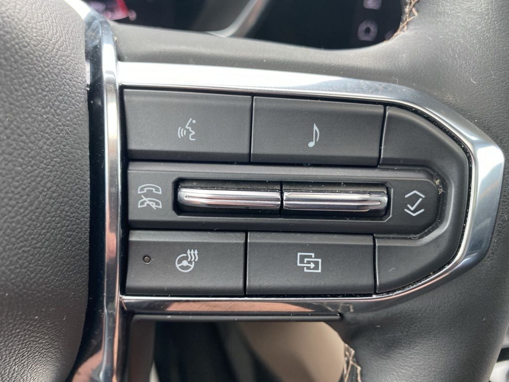 2023 GMC Canyon Denali