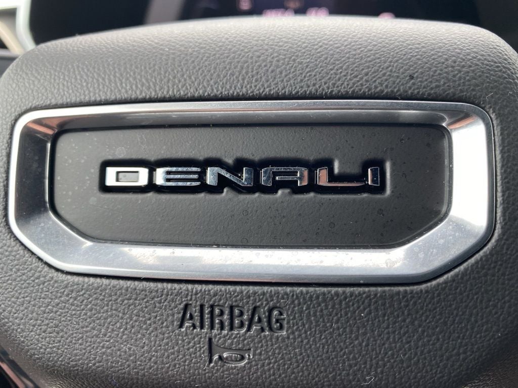 2023 GMC Canyon Denali