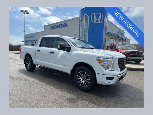 2024 Nissan Titan SV