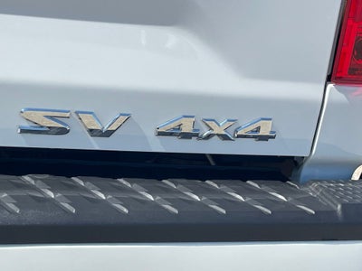 2024 Nissan Titan SV