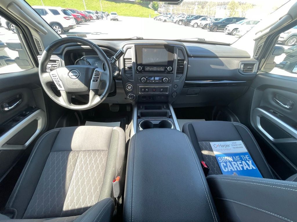 2024 Nissan Titan SV