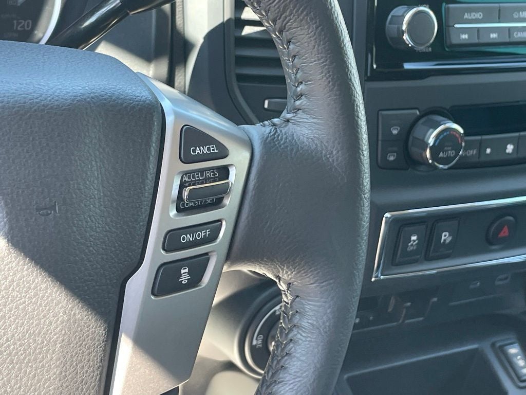 2024 Nissan Titan SV