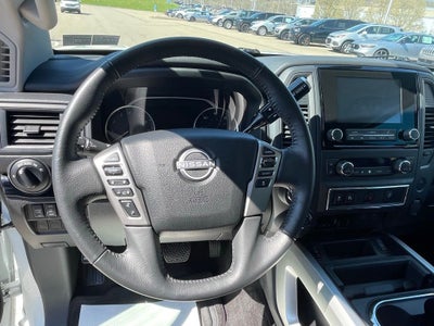 2024 Nissan Titan SV