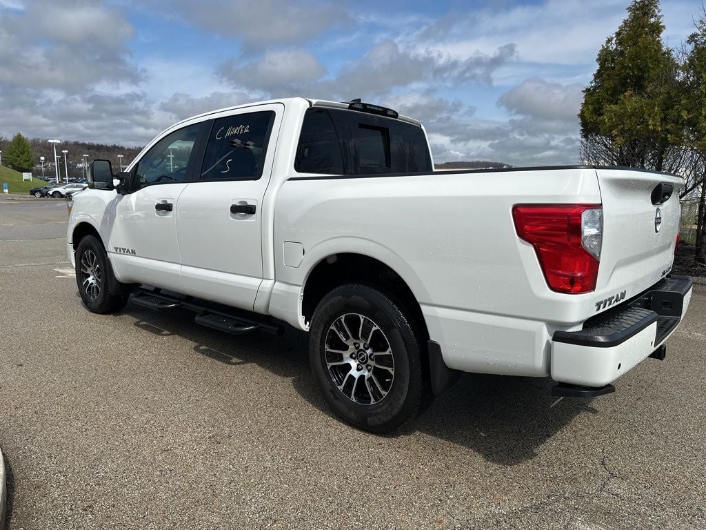 2024 Nissan Titan SV