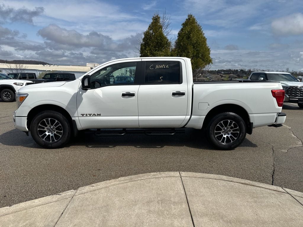2024 Nissan Titan SV