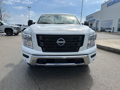 2024 Nissan Titan SV