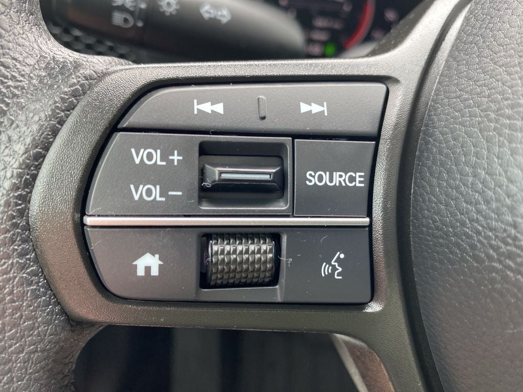 2025 Honda CR-V EX - Photo 28
