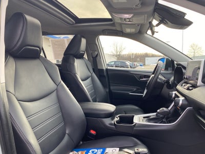 2023 Toyota RAV4 XLE Premium