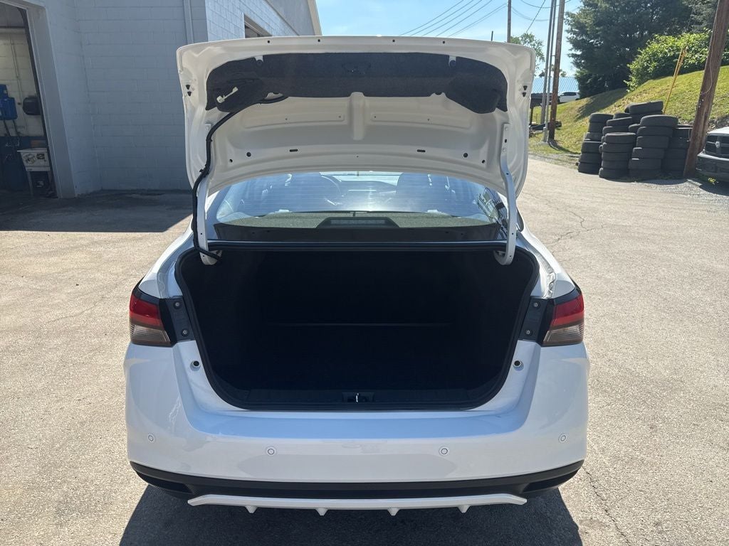 2024 Nissan Versa 1.6 S
