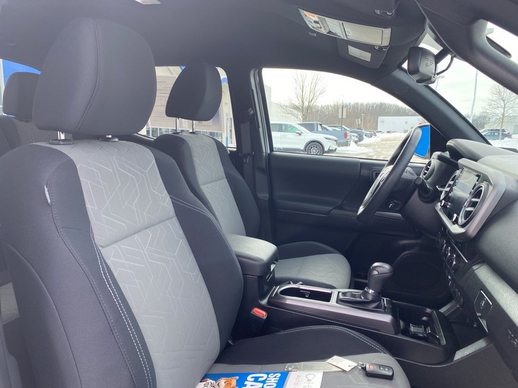 2023 Toyota Tacoma TRD Sport V6