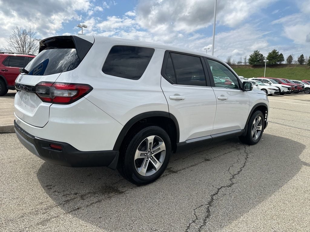 2023 Honda Pilot EX-L 7 Passenger